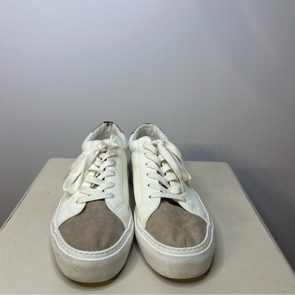 Express Women’s White and Taupe Color block Snake Print Sneakers, Size 9.5 - Picture 2 of 7